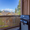 Отель Ski in Ski out Minutes From Village, Private Hot Tub Sleeps 6 Free Shuttle, фото 8