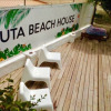 Отель Kuta Beach House, фото 1