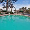 Отель La Quinta Inn & Suites by Wyndham Savannah Southside, фото 11