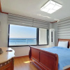 Отель Seogwipo Jijunghae Pool Villa Pension, фото 24