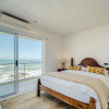 Отель Immaculate Camps Bay Penthouse With Uninterrupted Ocean Views and Splash Pool CBT Penthouse, фото 3