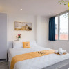 Отель HAPPYHOMES 102 Luxury Bui Vien Apartment, фото 4