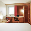 Отель ibis London Heathrow Airport, фото 7