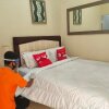 Отель Beautiful Double Room With Ac and Wifi in Central Bogor, фото 2