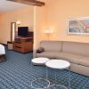 Отель Fairfield Inn & Suites by Marriott Warrensburg, фото 3