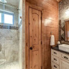 Отель Bear Elegance - Three Bedroom Cabin, фото 6