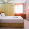 Отель Comfy Studio Apartment at Menara Rungkut, фото 1