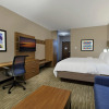 Отель Holiday Inn Express & Suites Dallas-Frisco NW Toyota Stdm, an IHG Hotel, фото 2
