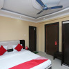 Отель OYO 26121 Red Stone Premium, фото 5