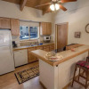 Отель Whispering Wood 3 Bedroom Home by RedAwning, фото 7