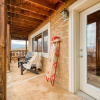 Отель Chestnut by Avantstay Mountain Cabin w/ Treetop Views, Hot Tub & Game Room!, фото 12