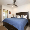 Отель Newly Remodeled Ground-floor Unit in Flamingo in Front of Beach, фото 5