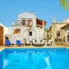 Отель Exclusive Villa In Gavalochori With Pool, фото 17