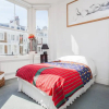 Отель Beautiful and Light Chelsea 1 Bed Apartment, фото 6