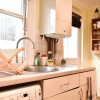 Отель Bright and Spacious 1BD in Quiet Residential, фото 10