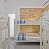 Отель Hola Hostal Collblanc - Hostel, фото 5