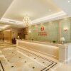 Отель Vienna 3 Best Hotel (Luoyang Municipal Government High Speed Railway Station), фото 20