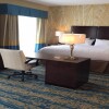 Отель Hampton Inn & Suites Bartonsville, фото 4