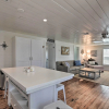 Отель Galveston Beach Bungalow: Steps to the Sand!, фото 12