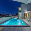 Отель Villa Lusia - Modern villa with pool, фото 16
