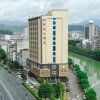 Отель Xin Cheng Hotel, фото 1