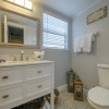 Отель Bayview Beach Condo, фото 12