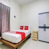 Отель OYO 92477 Anugrah Kostel Syariah, фото 4