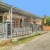 Отель OYO Life 3005 Kost Rumaisha Syariah, фото 1
