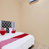 Отель Oyo 91835 Djasur Kost, фото 3