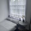 Отель Charming Studio in London - 1 Person Only в Лондоне