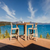Отель Lakeview by Avantstay Private Waterfront Cabin on Lake Tahoe w/ Hot Tub & Views, фото 16