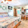 Отель Tropic Terrace #37 - Beachfront Rental 1 Bedroom Condo by Redawning, фото 3