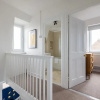 Отель The Vauxhall Bolthole - Elegant and Bright 2bdr Flat, фото 3