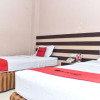 Отель Reddoorz Plus near Makassar Town Square, фото 15