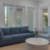 Отель Private Pool, Minutes to the Gulf - Pet Friendly + 5 Bikes: Sleeps 12, фото 8