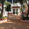 Отель Yogi Ashram Guest House, фото 1