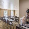 Отель Comfort Inn & Suites Greenwood near University, фото 24