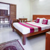 Отель OYO 9404 Hotel White Fort, фото 14