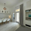 Отель Beautiful Penthouse Apartment With Terrace - 4 Minute Walk to the Beach, фото 10