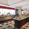 Отель DoubleTree by Hilton Hotel Toronto Downtown, фото 13