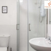 Отель Modern Townhouse - Free Gated Parking - City Centre - 5 ! By Hinkley Homes Short Lets & Serviced Acc, фото 11