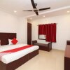 Отель Gayatri Residency by OYO Rooms, фото 2