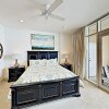 Отель Gorgeous Beach W/ Pools, Hot Tub & Balcony 3 Bedroom Condo, фото 7