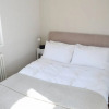 Отель Decorated 1 Bedroom Flat In Wimbledon, фото 6
