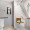 Отель Comfort Suites near Birkdale Village- Huntersville, фото 10