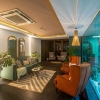 Отель Olive Hotel MG Road Dunsvirk Inn by Embassy Group, фото 1