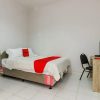 Отель RedDoorz Syariah near Pondok Indah Mall 3, фото 2