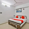 Отель Oyo 25054 Hotel Day Night Stay, фото 6