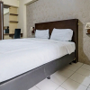Отель OYO Life 92718 Apartement Gateway Cicadas, фото 10