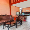 Отель OYO 91218 Villa Karang Sono, фото 8